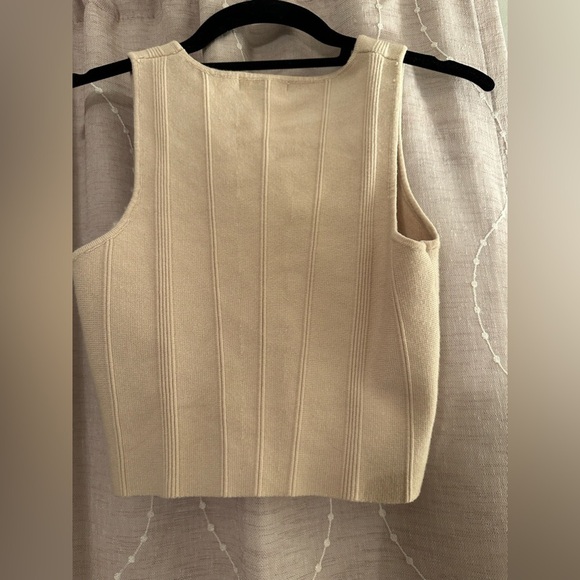 NWOT Cream Ribbed Croptop  - Bundle and Save! - Picture 2 of 2